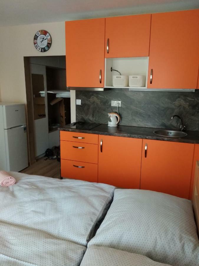 Apartman Alex Poprad Eksteriør bilde